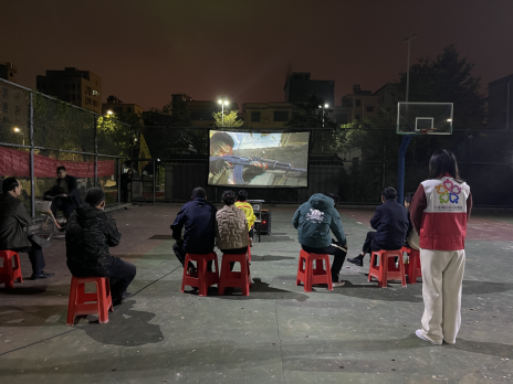 圖1:春節(jié)送電影下基層活動(dòng).png